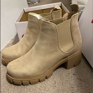 Lug Boots